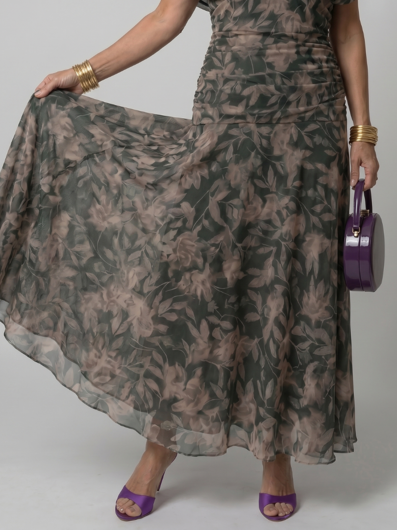 Violet & Grace™ | Flow Midi Dress