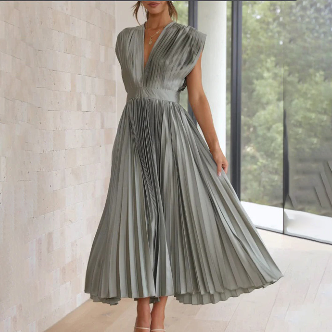 Violet & Grace™ | Timeless Pleated Midi Dress