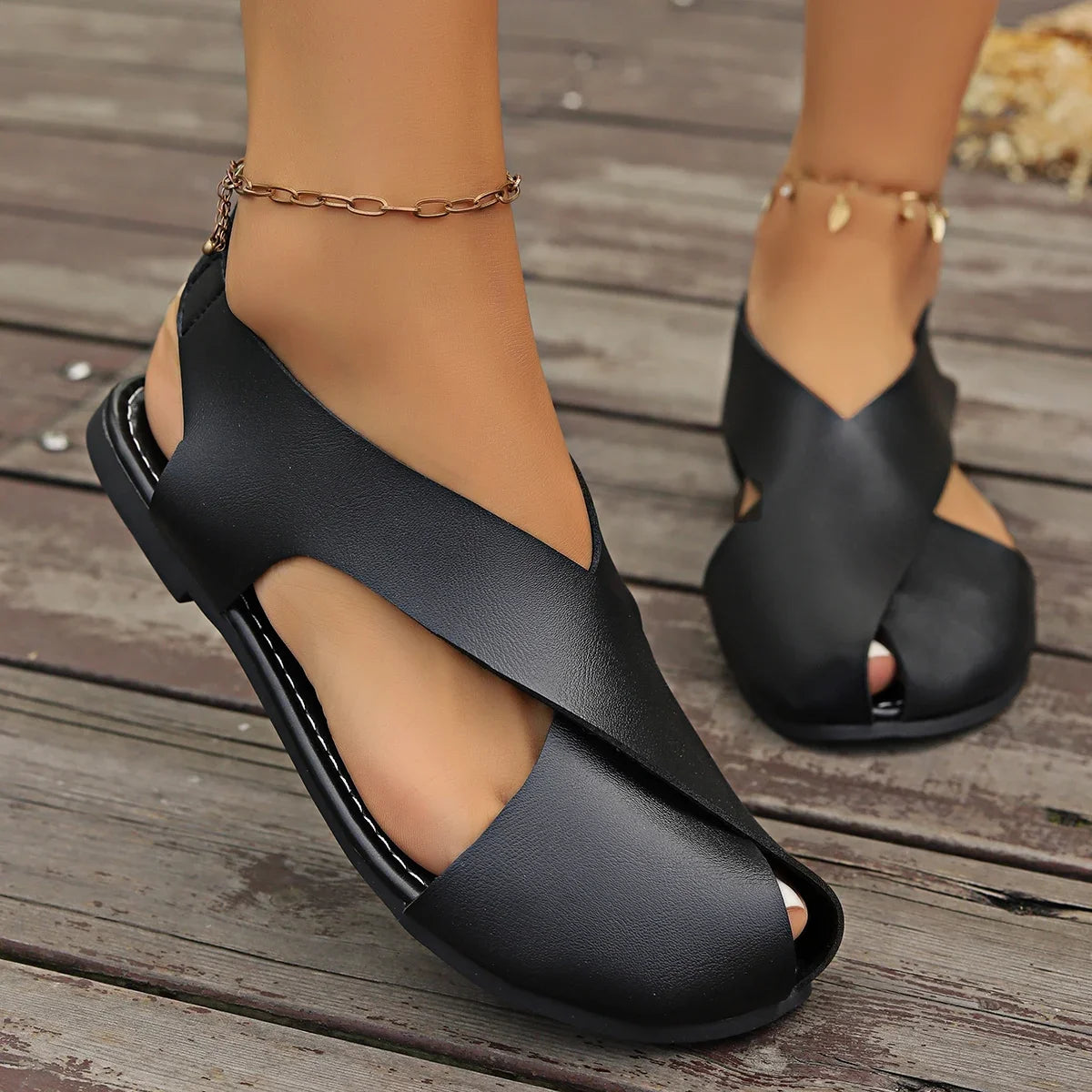 Roma | Minimalist Cross-Strap Flat Sandal
