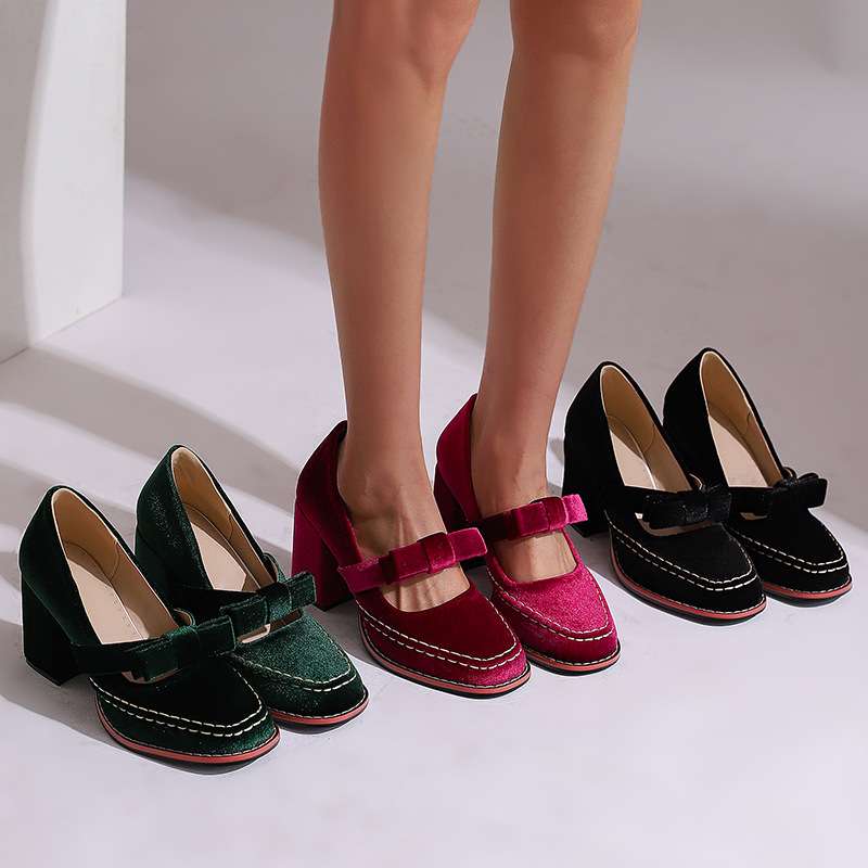 Corinna | Women's Mary Jane Block Heel Bow Pump