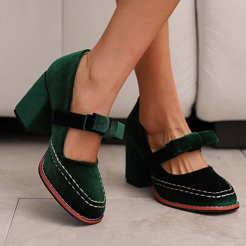 Corinna | Women's Mary Jane Block Heel Bow Pump