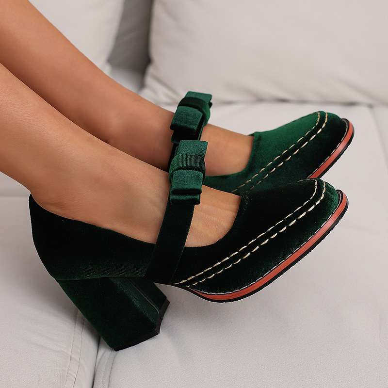 Corinna | Women's Mary Jane Block Heel Bow Pump