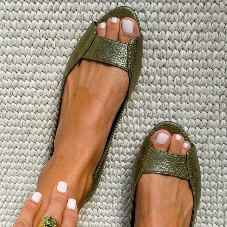 Adelina | Comfortable Chic Sandals
