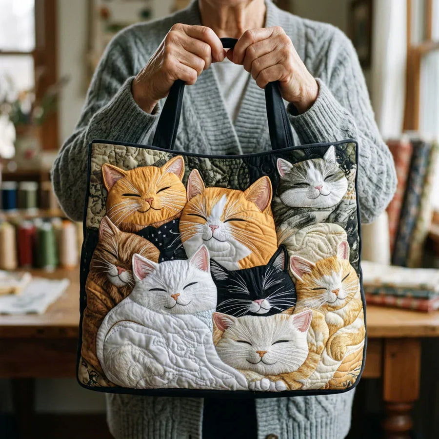 Quilted Artisan Bag - Sleeping Kittens